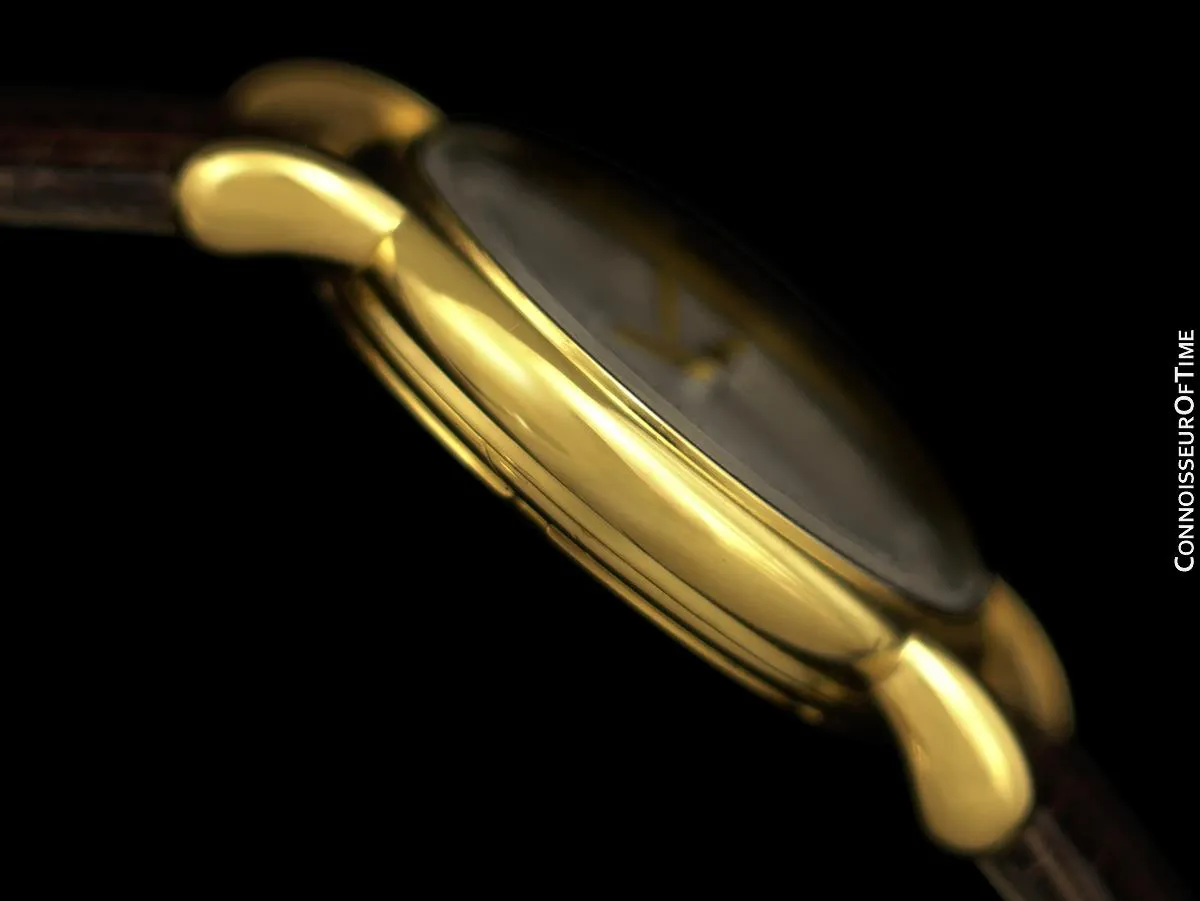 1940's Vacheron & Constantin Vintage Mens Watch with Tear Drop Lugs - 18K Gold