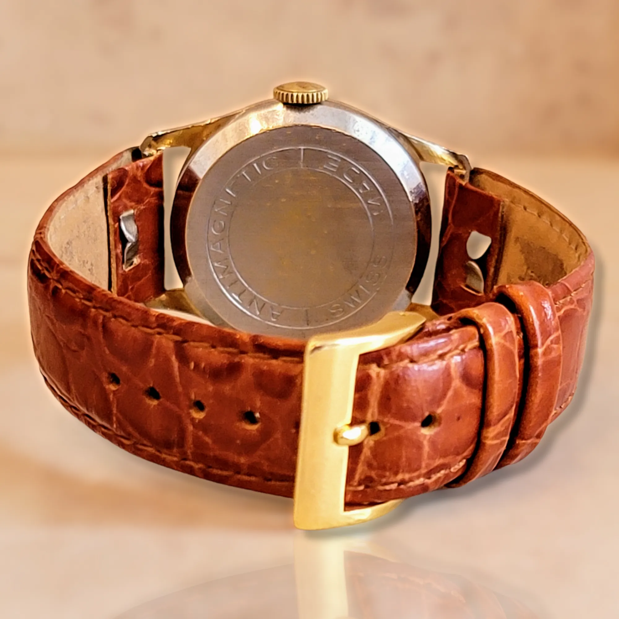 1950's MENTOR Antimagnetic Watch By Bader & Hafner Swiss Made