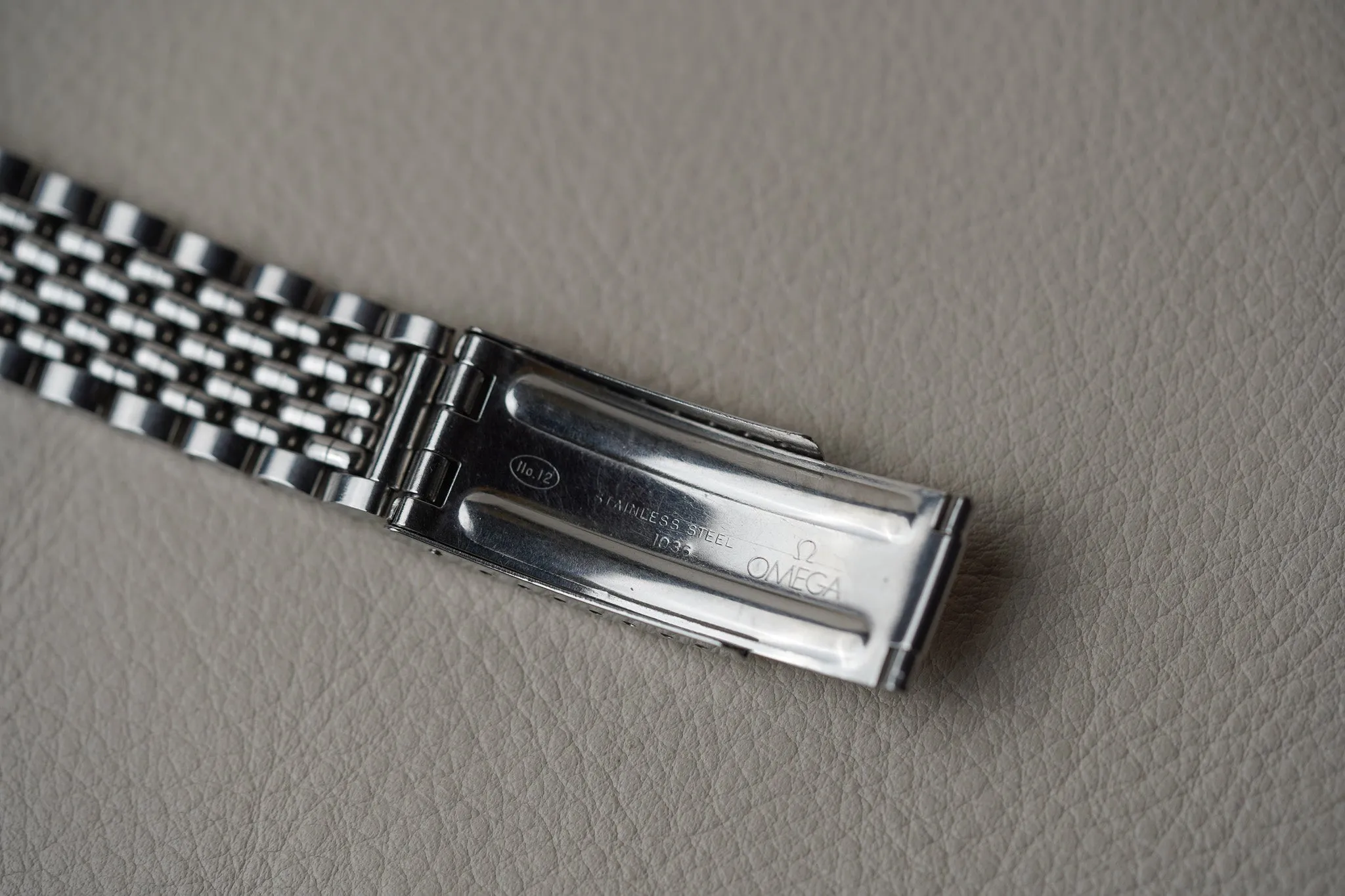 1958 Omega Ranchero CK2990-1 Broad Arrow Hands