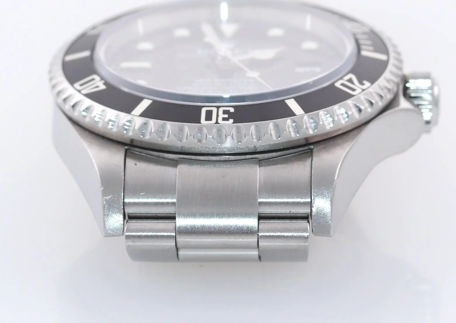 2005 PAPERS MINT Rolex Sea-Dweller Steel 16600 Black Dial Date 40mm Watch Box