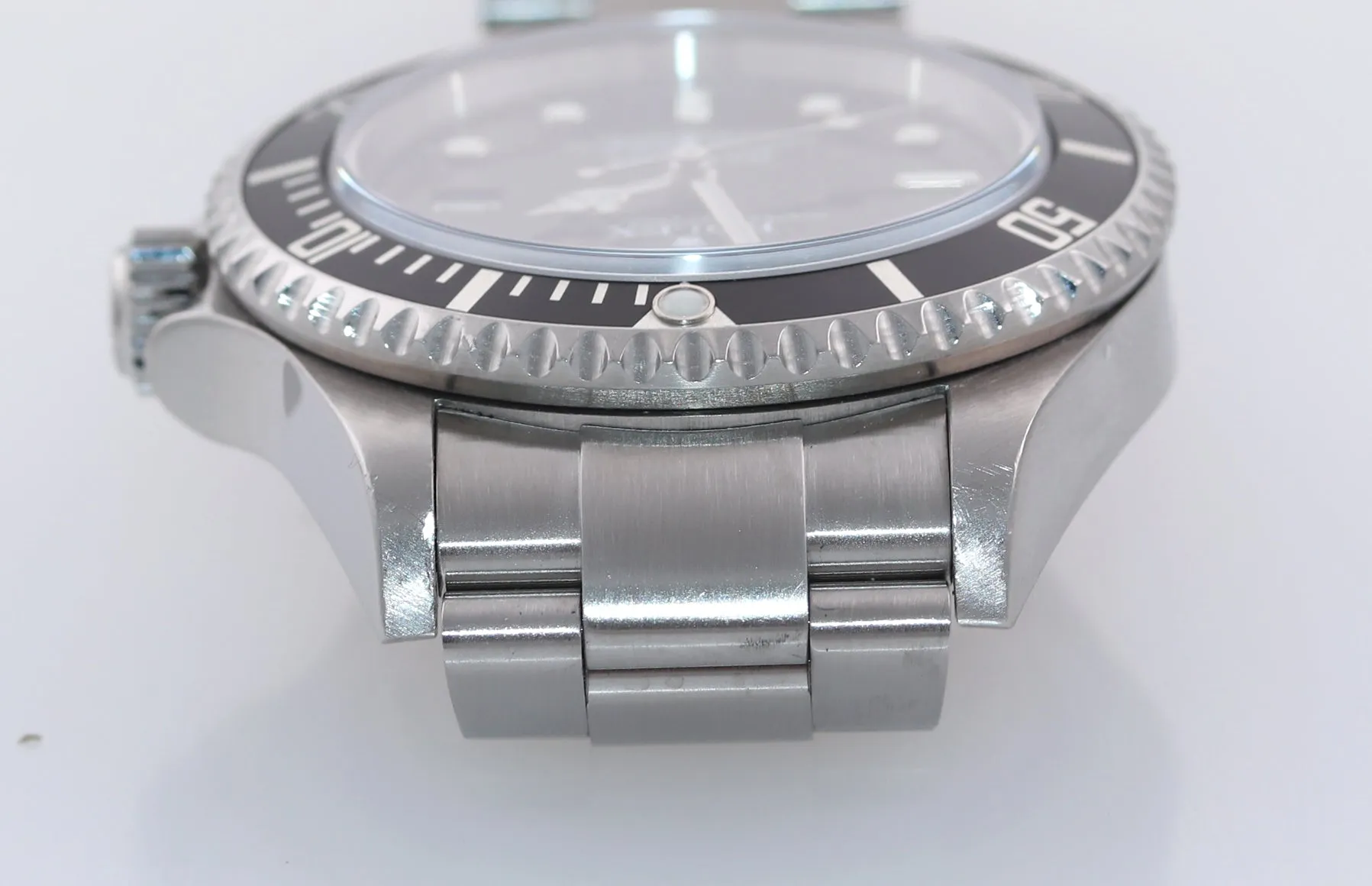 2005 PAPERS MINT Rolex Sea-Dweller Steel 16600 Black Dial Date 40mm Watch Box