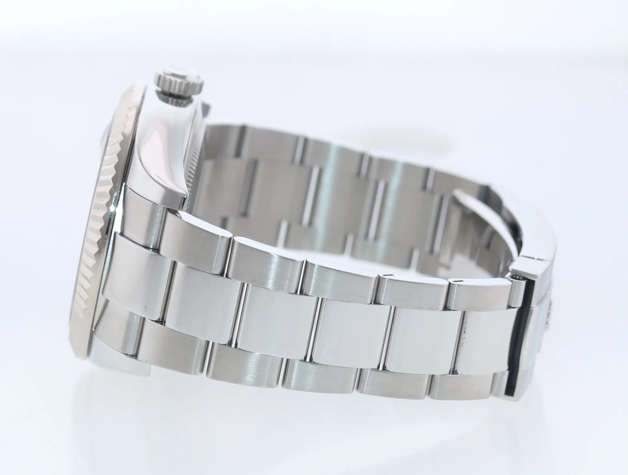 2020 PAPERS Rolex Sky-Dweller Stainless White Gold White 42mm 326934 Watch Box