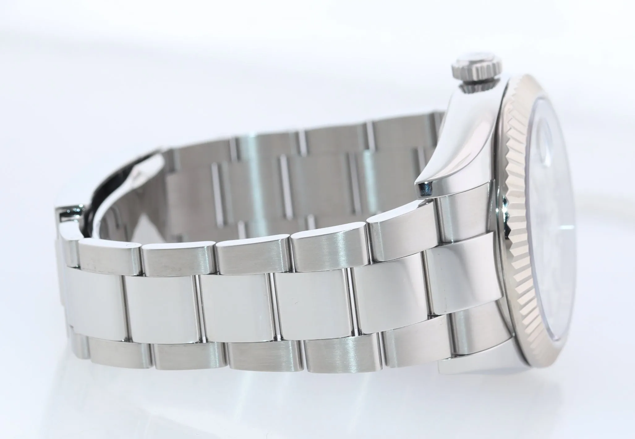 2020 PAPERS Rolex Sky-Dweller Stainless White Gold White 42mm 326934 Watch Box