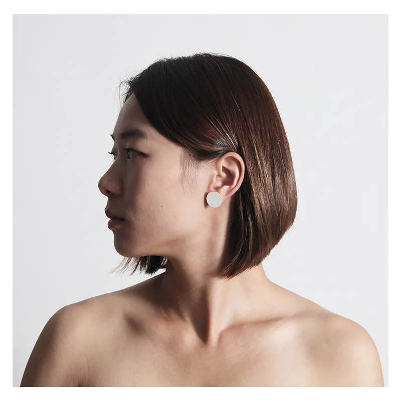 22 DESIGN STUDIO Concrete Earrings - Mirror Flat White