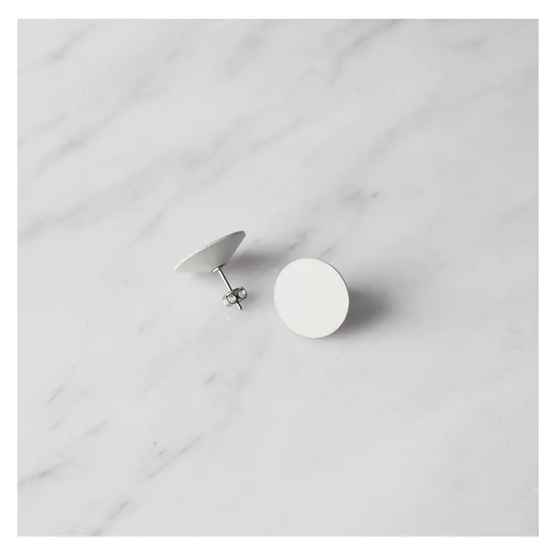 22 DESIGN STUDIO Concrete Earrings - Mirror Flat White