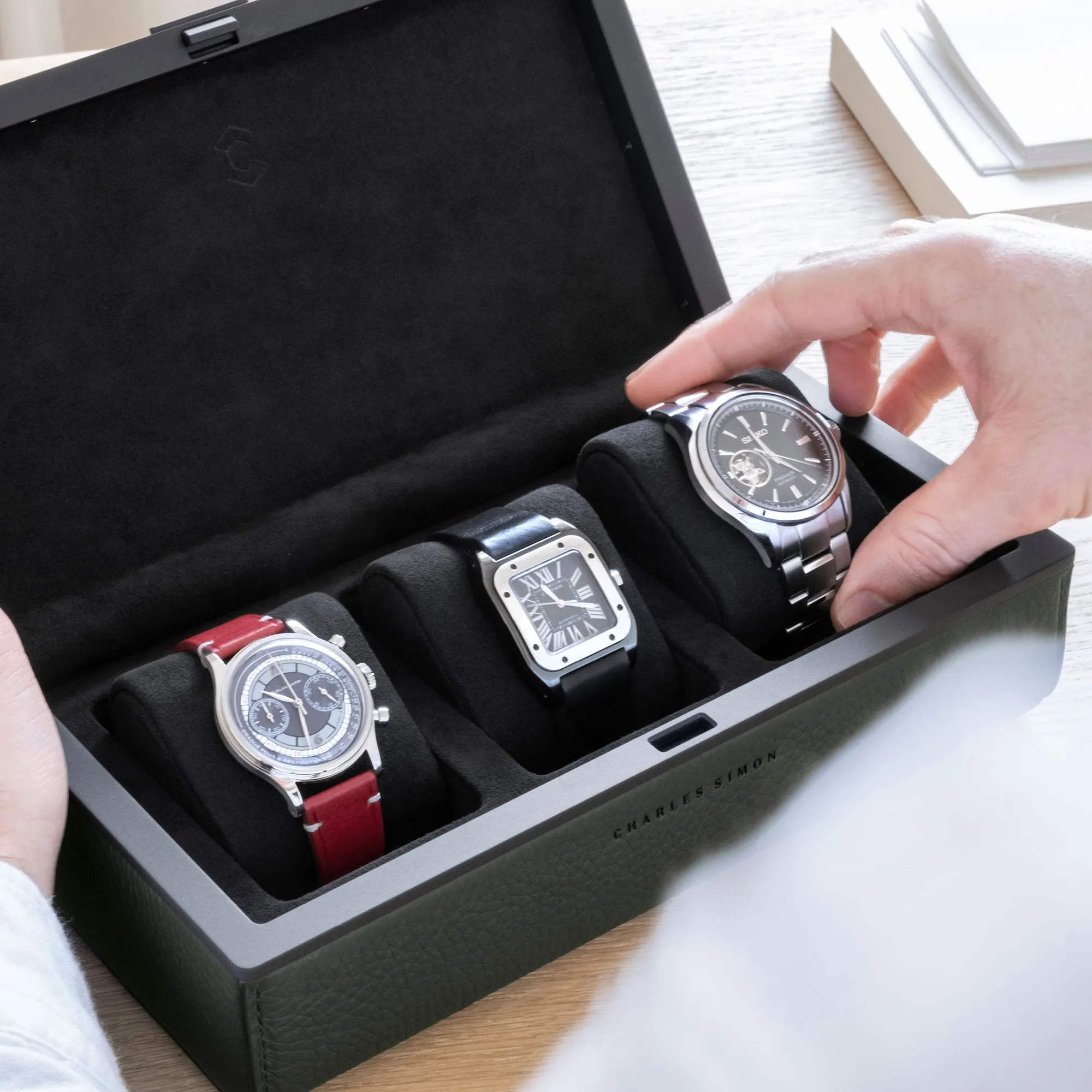 EATON 3 WATCH CASE - KHAKI / BLACK