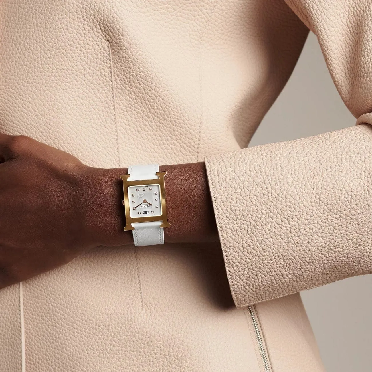 HEURE H - MEDIUM WATCH