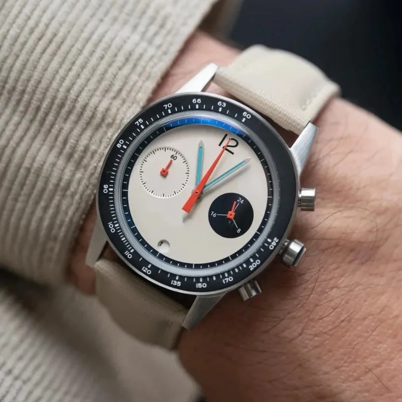 high-end mechanical watch