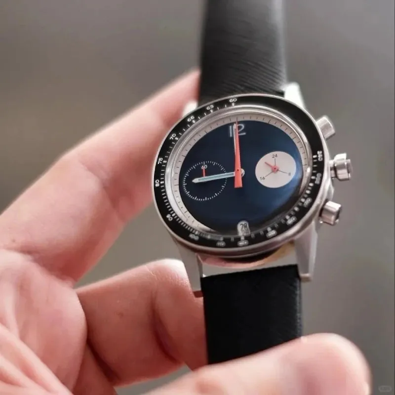 high-end mechanical watch