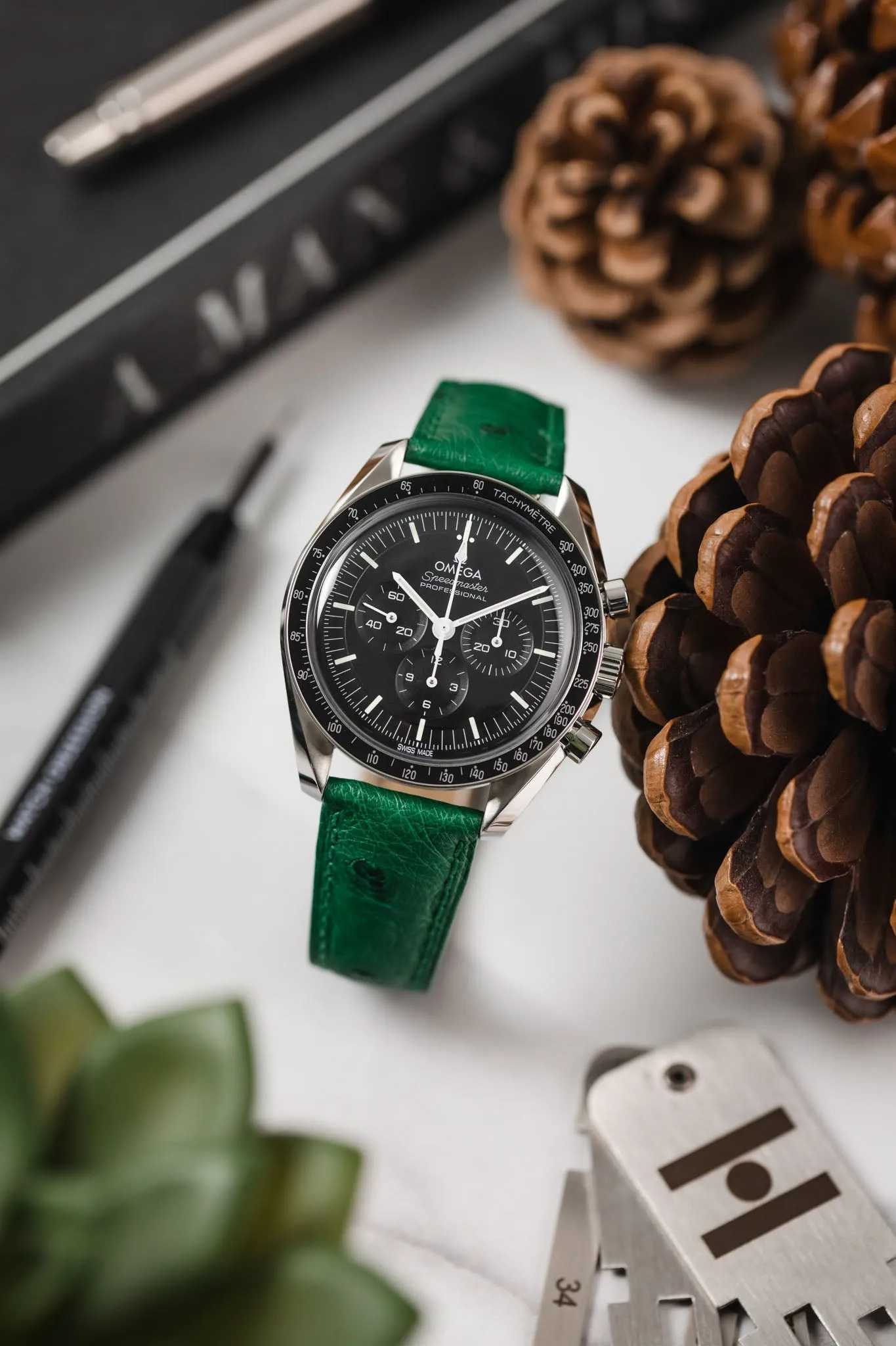 Hirsch MASSAI OSTRICH Leather Watch Strap in GREEN