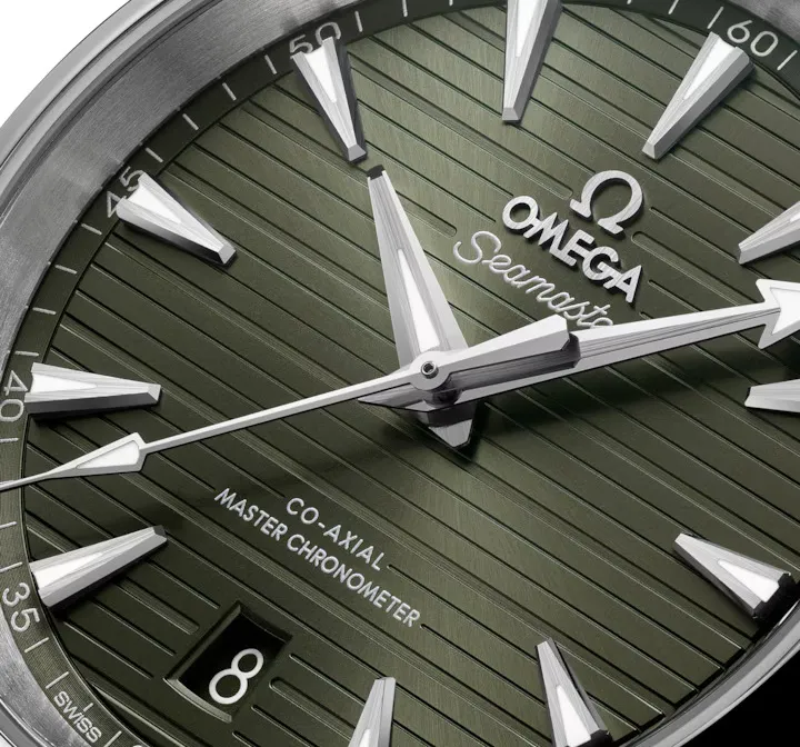 OMEGA Seamaster Aqua Terra 150m, 38mm with Green Rubber Strap