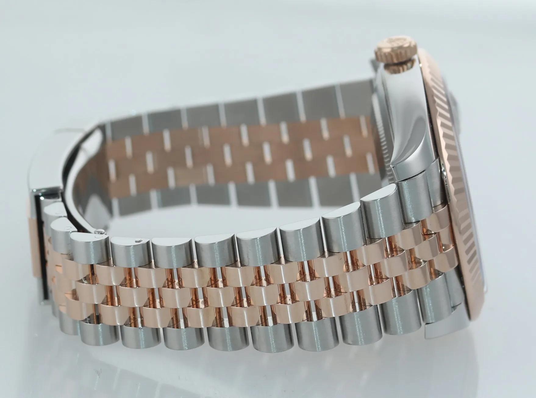 PAPERS Rolex DateJust 41 126331 Brown Rose Gold 18K Two-Tone Jubilee Watch Box