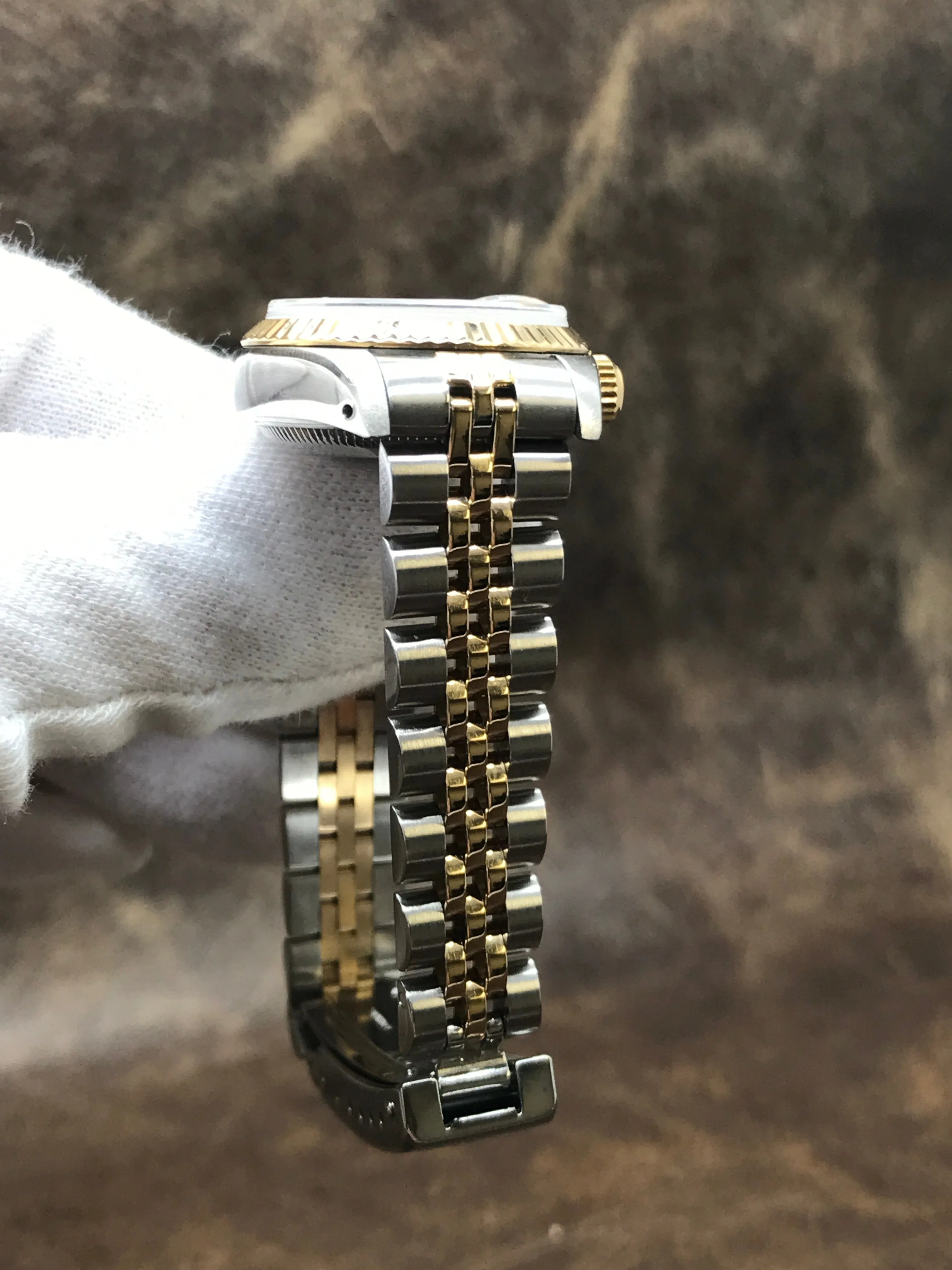 Rolex Datejust 26mm 69173 Champagne Linen Dial Automatic Women's Watch