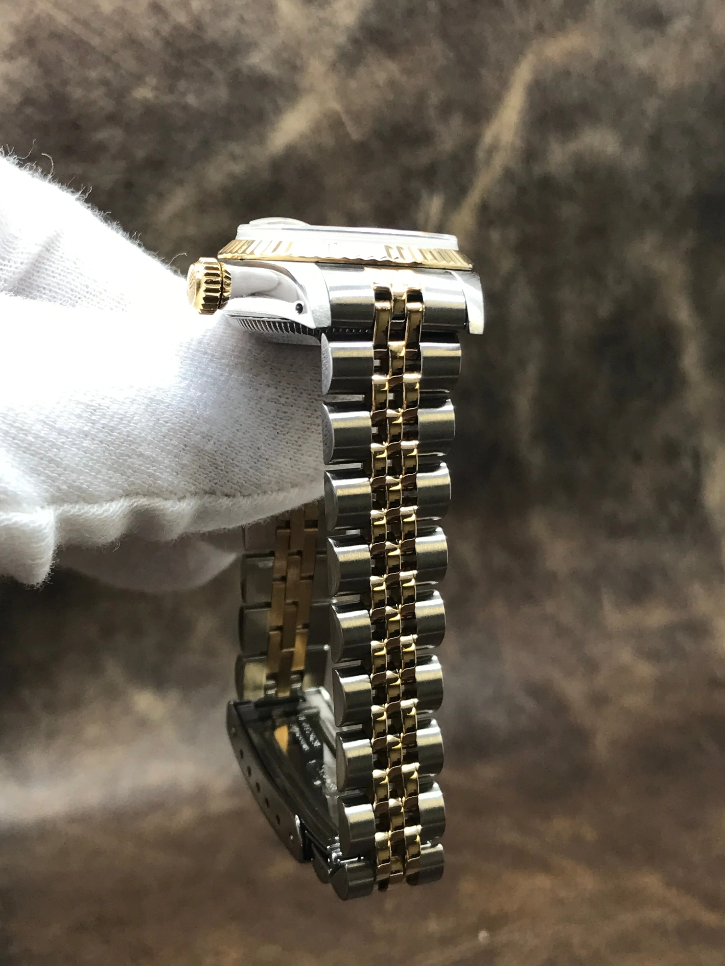 Rolex Datejust 26mm 69173 Champagne Linen Dial Automatic Women's Watch