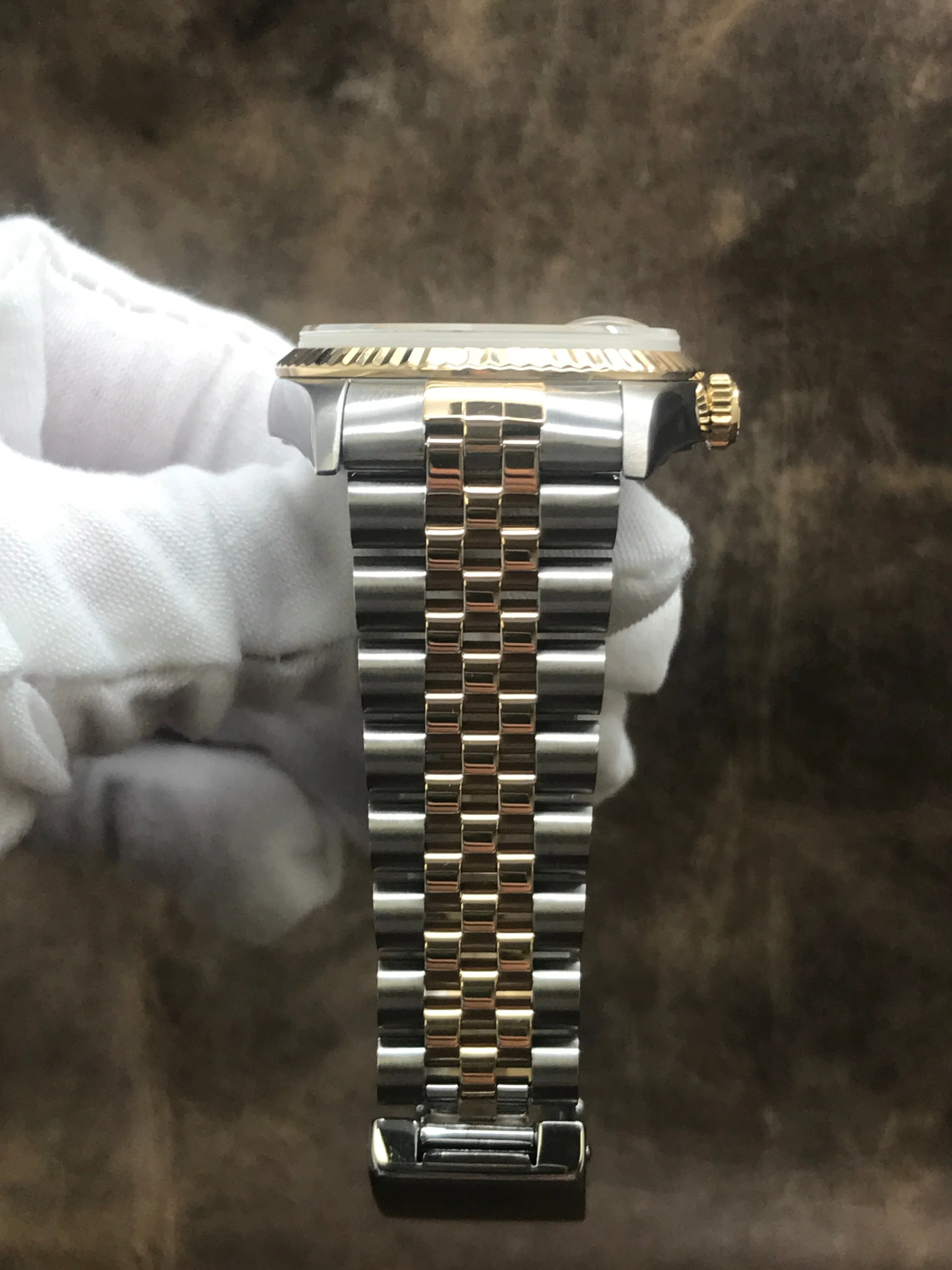 Rolex Datejust 36mm 16233 Champagne Dial Automatic Watch