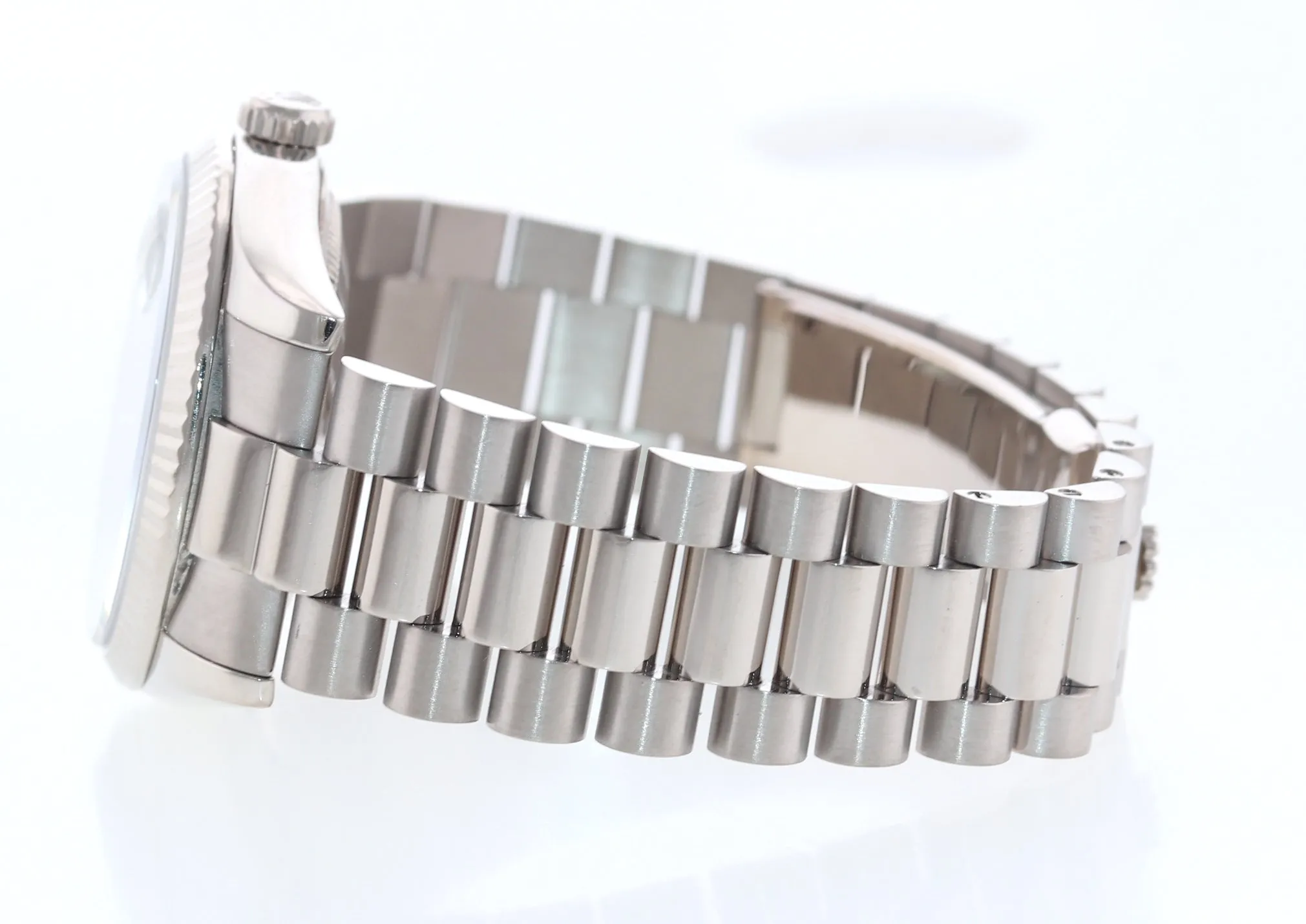 Rolex President Blue Diamond 118239 White Gold Watch newest buckle