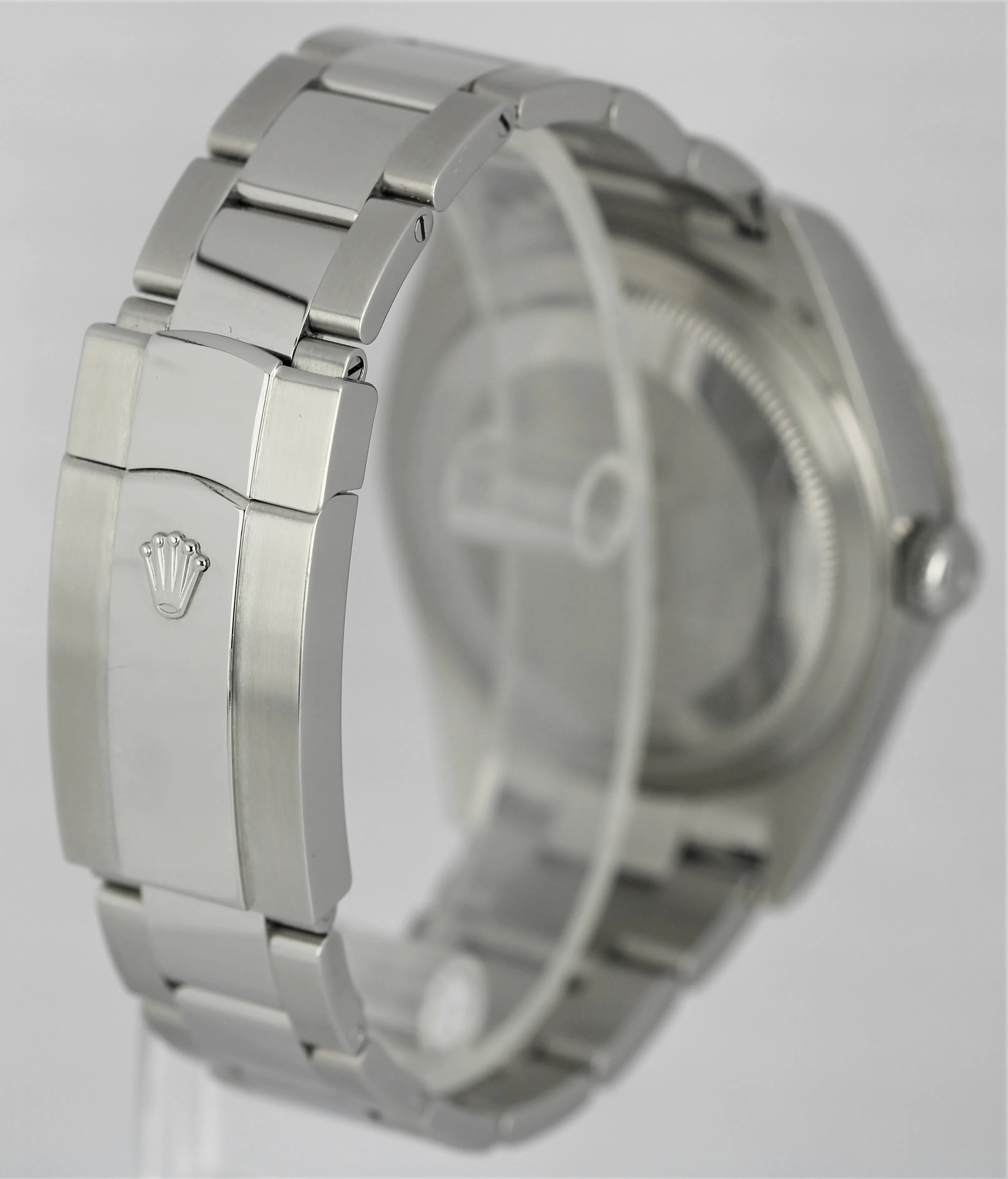 UNPOL. Rolex Sky-Dweller Stainless Steel 18k Fluted White 42mm 326934 Watch