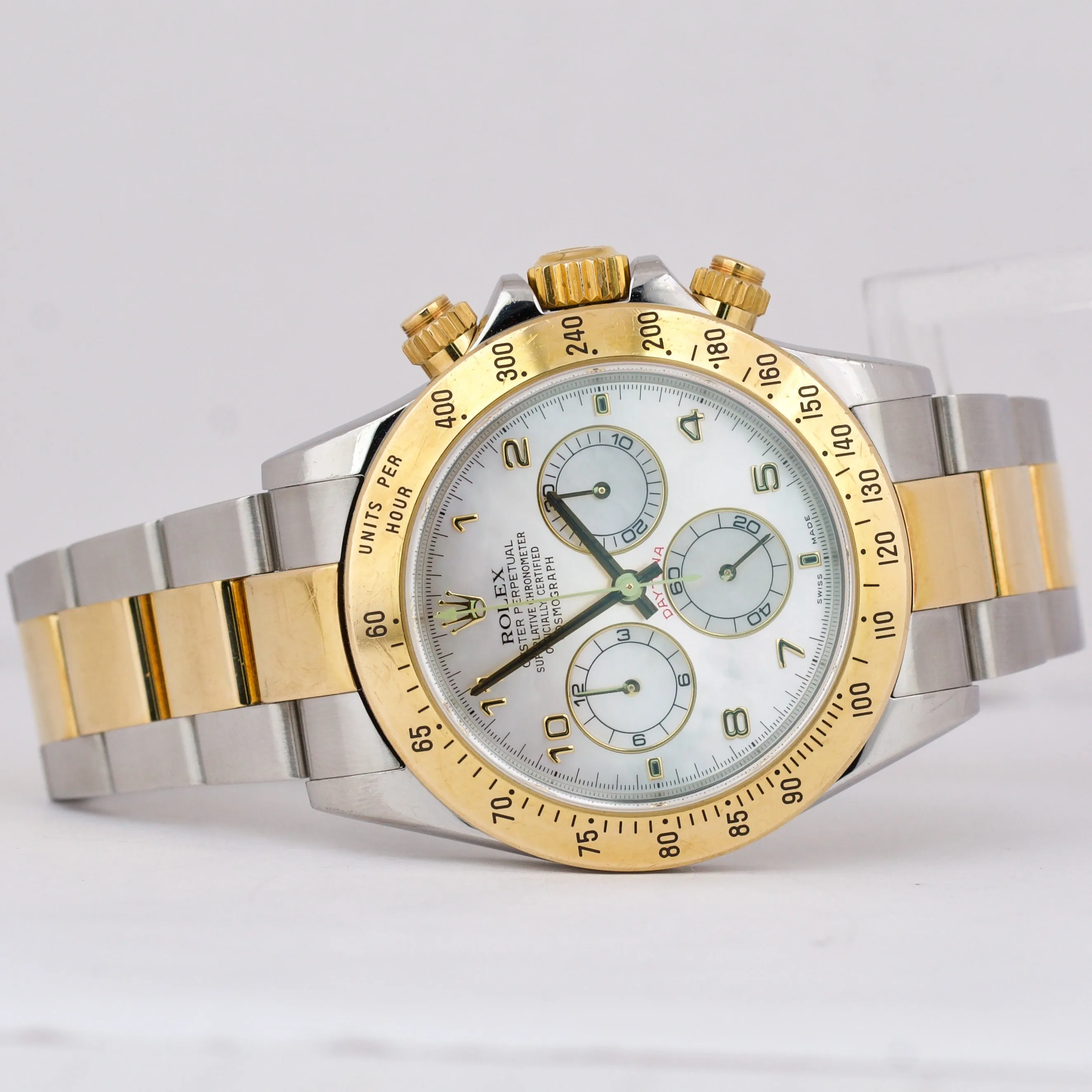 UNPOLISHED Rolex Daytona Cosmograph 40mm MOTHER OF PEARL 18K Gold Steel 116523