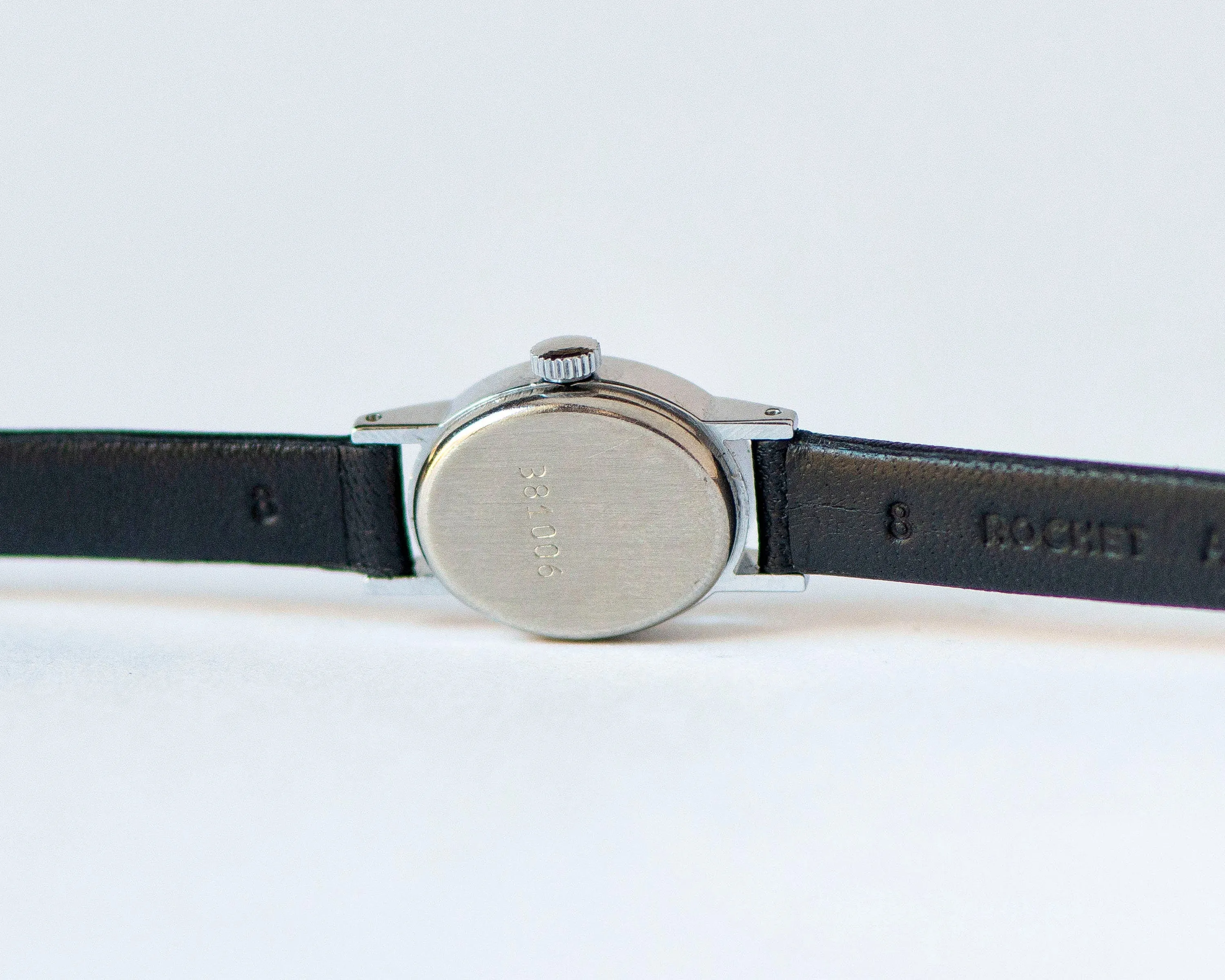 Vintage oval women watch small silver shade Sekonda, Roman numerals dial delicate wrist watch classic jewelry gift lady premium leather band