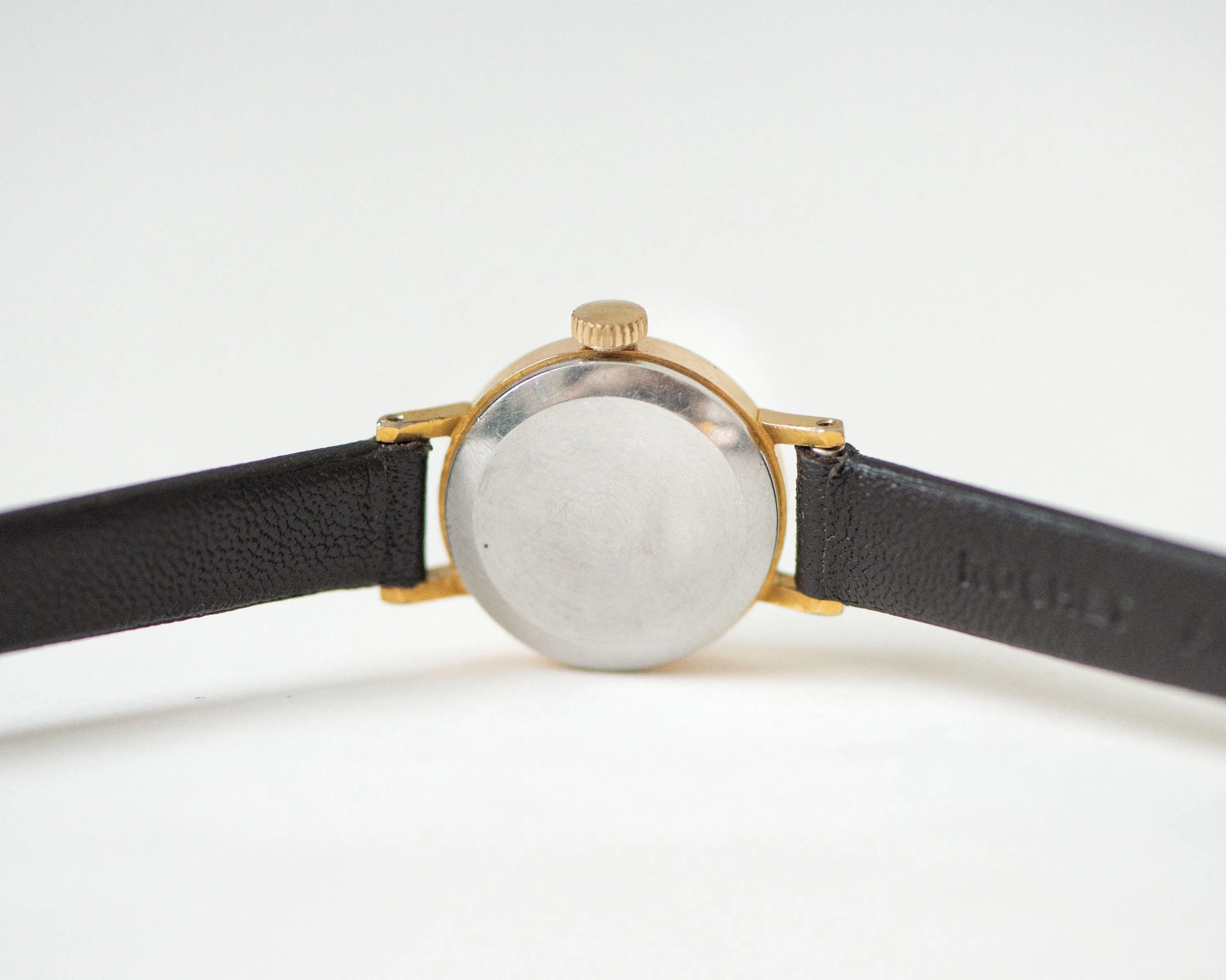 Vintage women watch small gold plated Seagull, retro classic women watch Roman numerals dial, rare jewelry gift, new premium leather strap