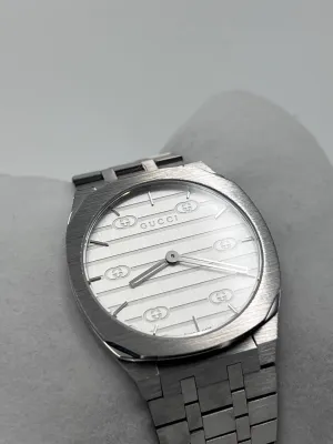 White Gucci 25H Quartz Watch