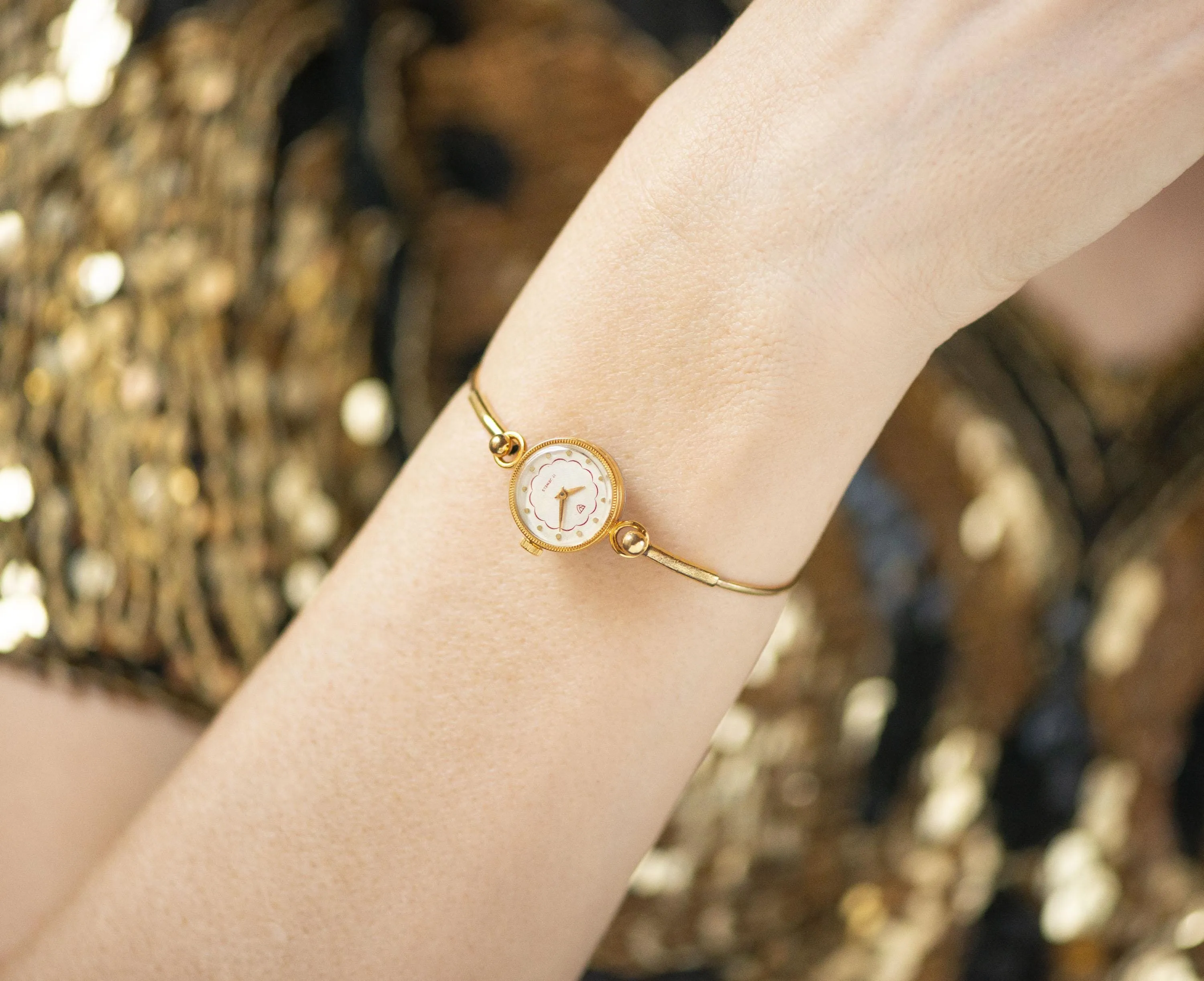 Women's Watch Tiny Ring Bracelet Gold Plated Seagull, Vintage Lady Wristwatch Classic Cocktail Watch Delicate Jewelry Gift Women small wrist